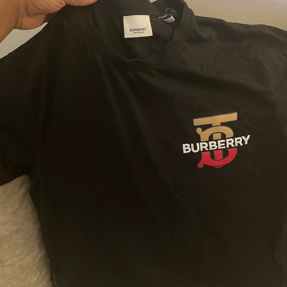 Burberry T-shirt